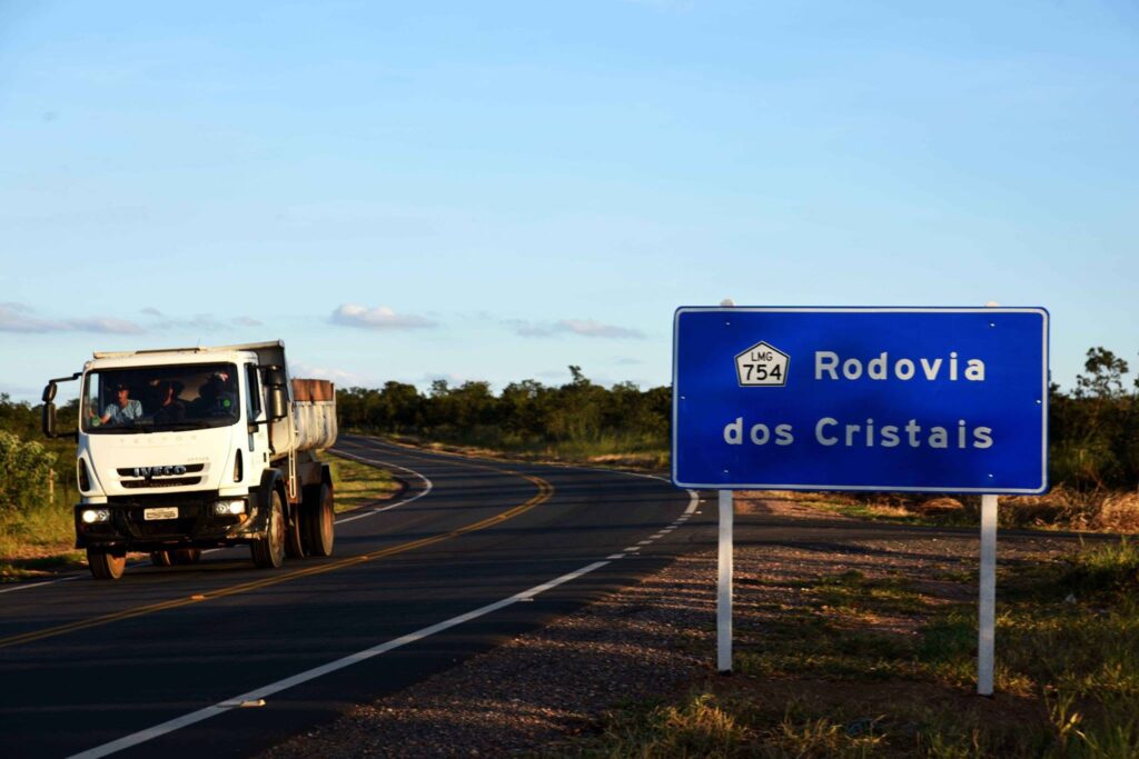 rodovia-dos-cristais3