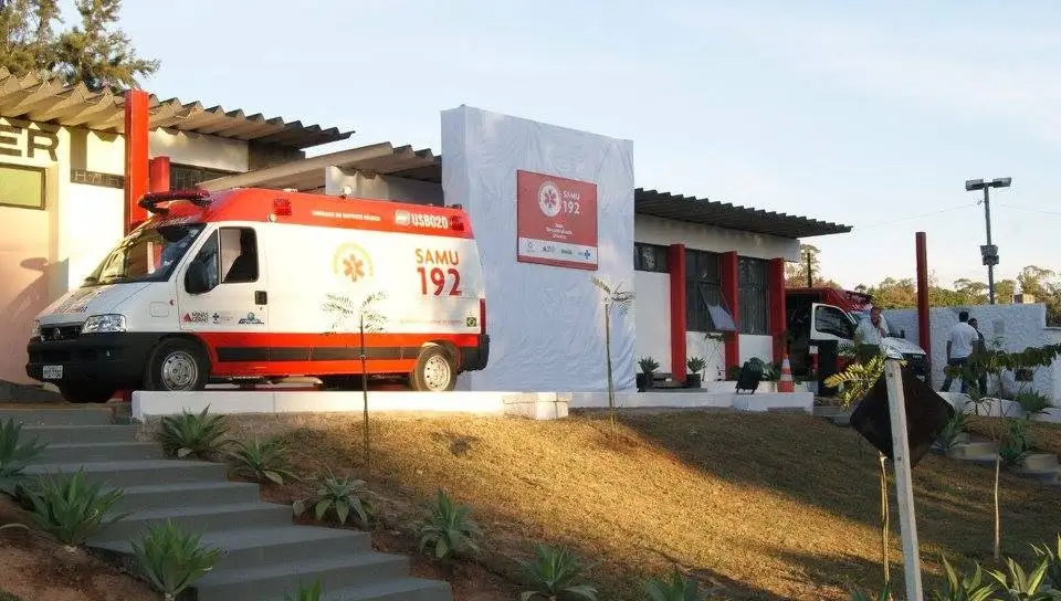 SAMU Oliveira Ambulancia