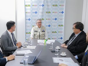 Reunião do ministro Padilha com o Lucas Lasmar e Sávio Souza Cruz
